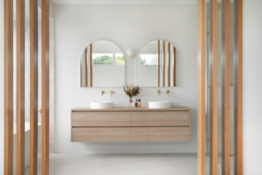 Sunray Crescent Ensuite